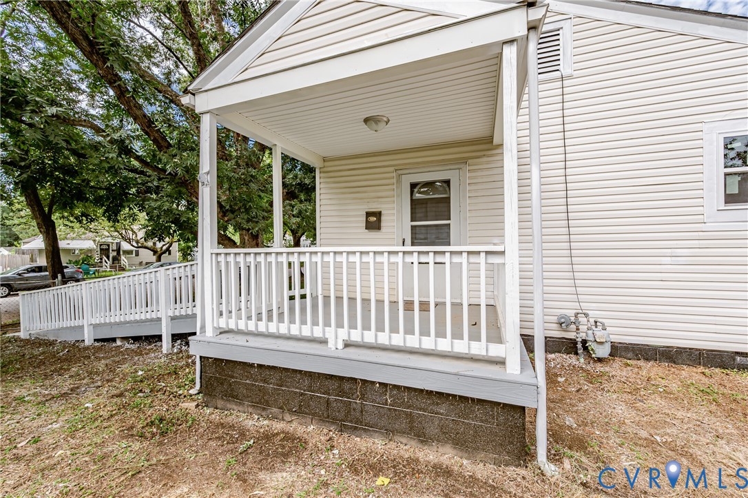 3306 Frank Road Richmond, VA 23234 - Photo 2 of 30