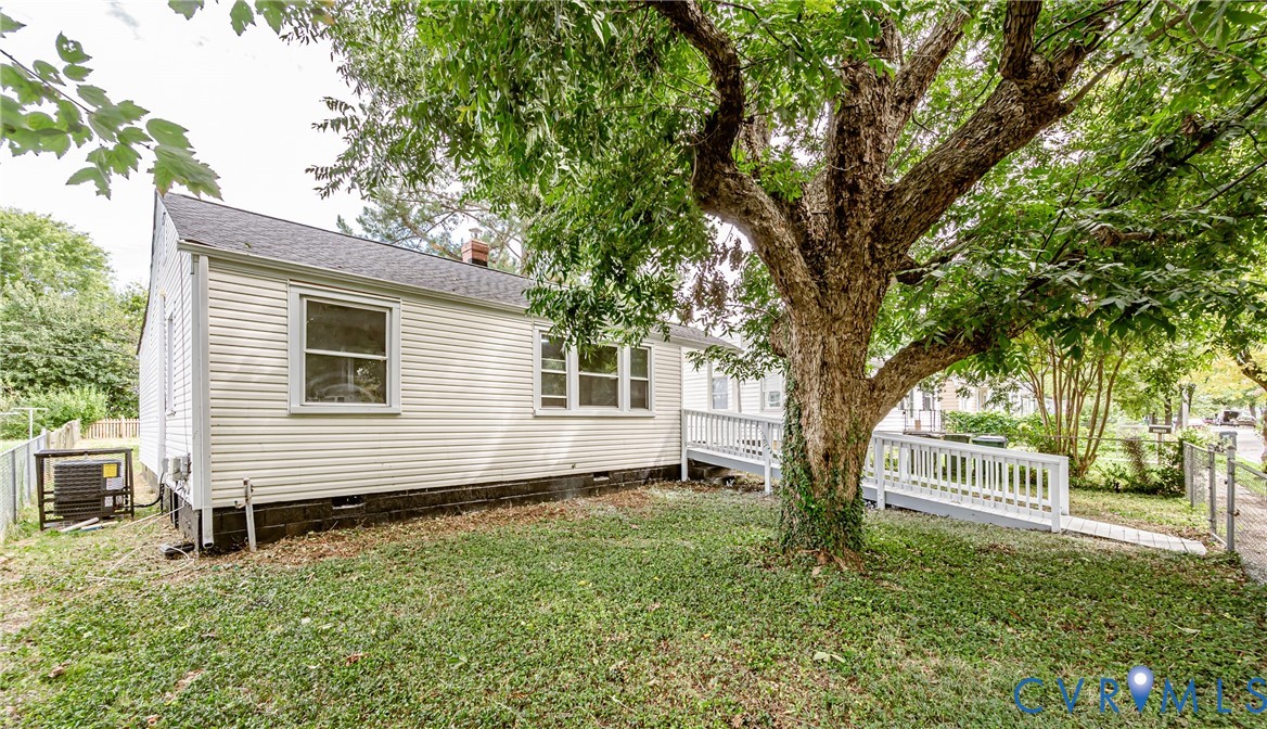 3306 Frank Road Richmond, VA 23234 - Photo 3 of 30