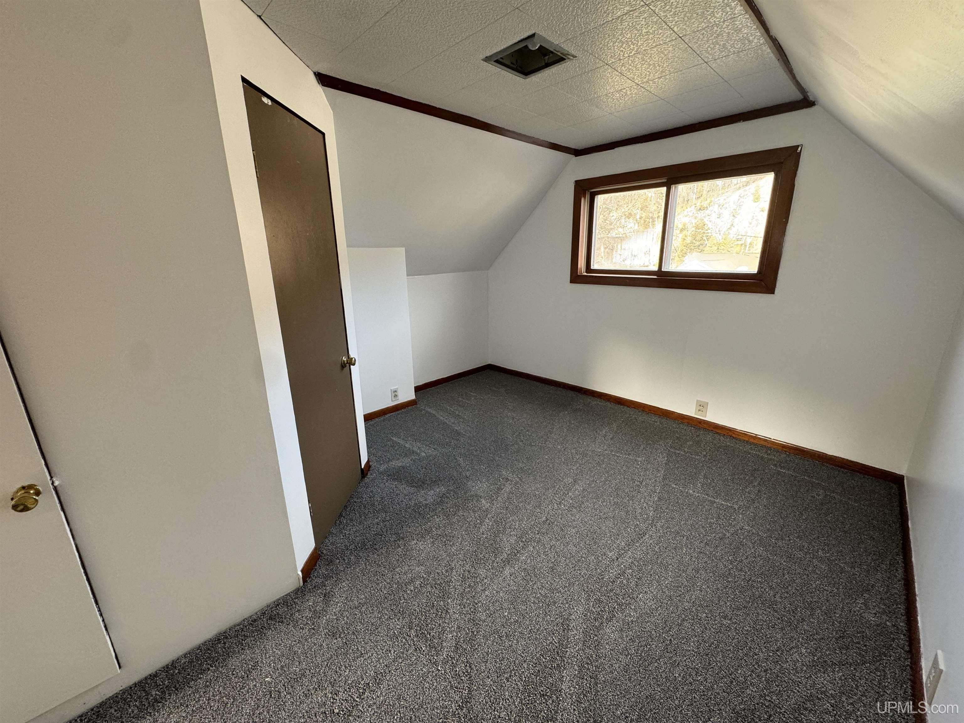 1825 Ridge Street Niagara, WI 54151 - Photo 23 of 42 Gallery Image 23