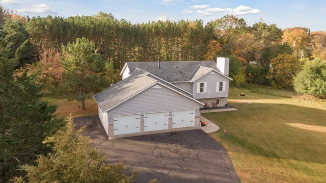 $575,000 | 13025 4th Street North, Stillwater, MN 55082