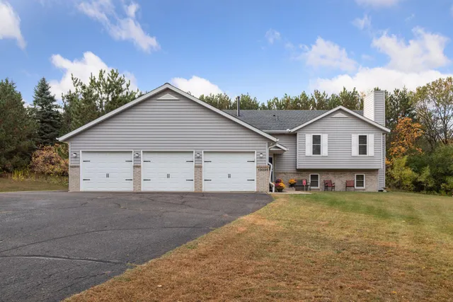 $575,000 | 13025 4th Street North, Stillwater, MN 55082