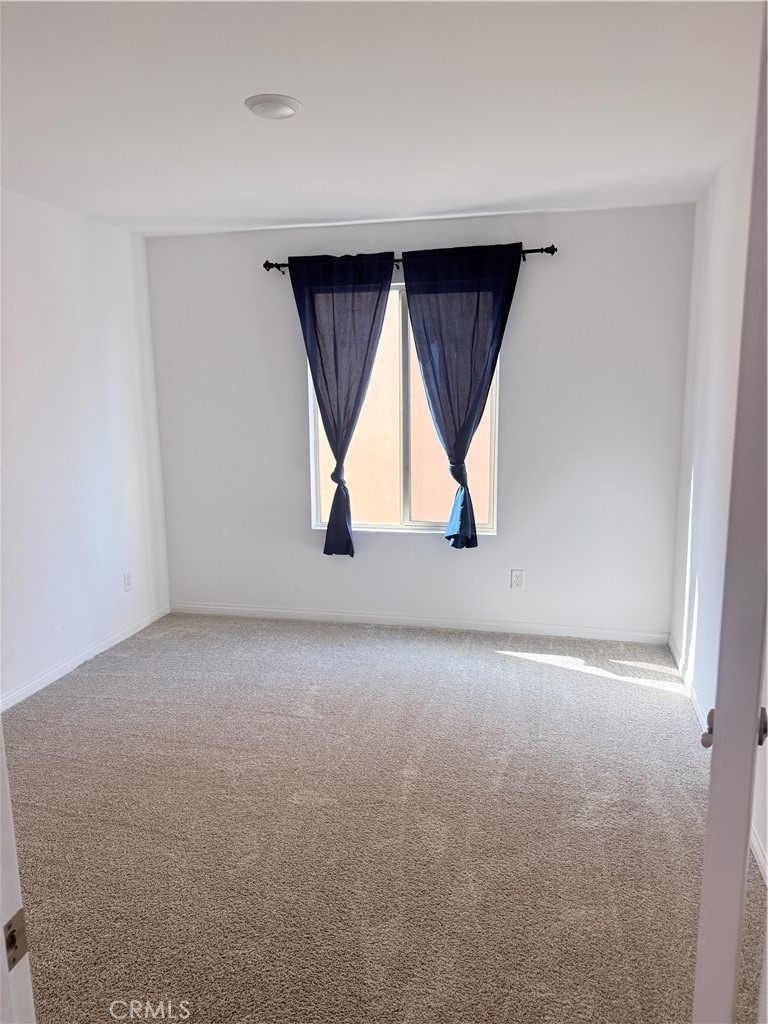 729 South Sumac Lane Rialto, CA 92376 - Photo 12 of 20