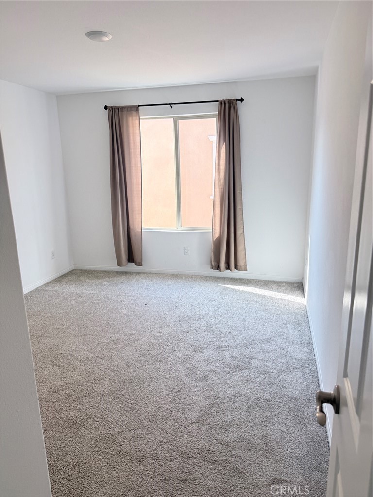 729 South Sumac Lane Rialto, CA 92376 - Photo 16 of 20