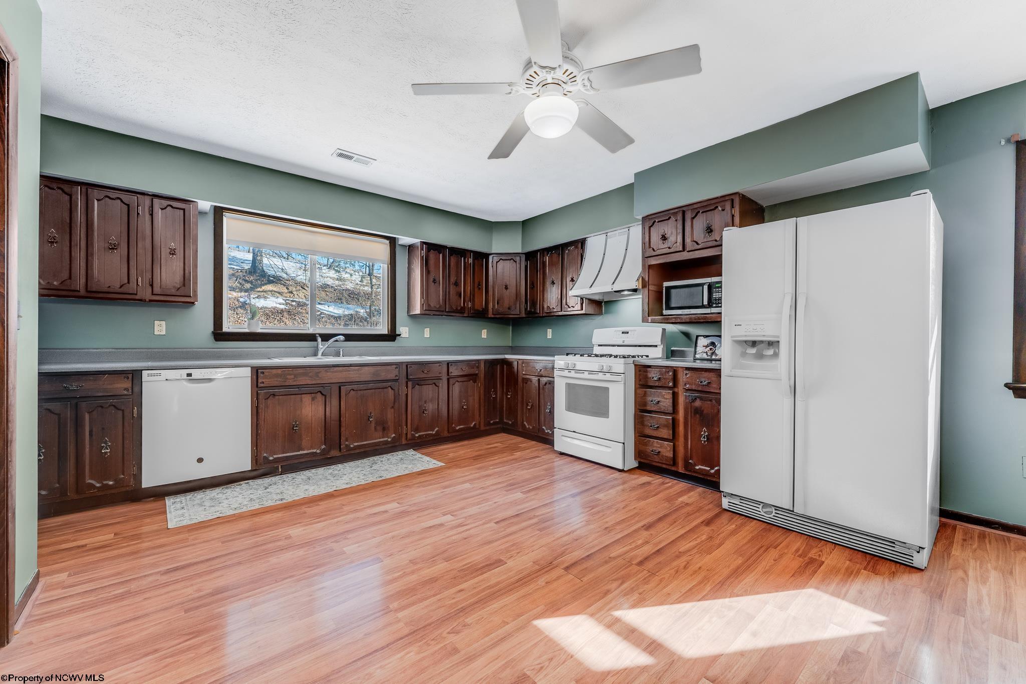 499 West Run Road Morgantown, WV 26505 - Photo 6 of 30 Gallery Image 6