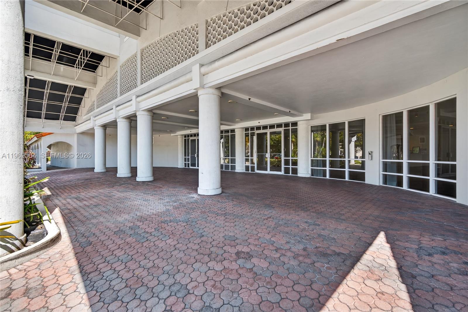 2351 Douglas Road, Unit 1104 Miami, FL 33145 - Photo 23 of 32 Gallery Image 23