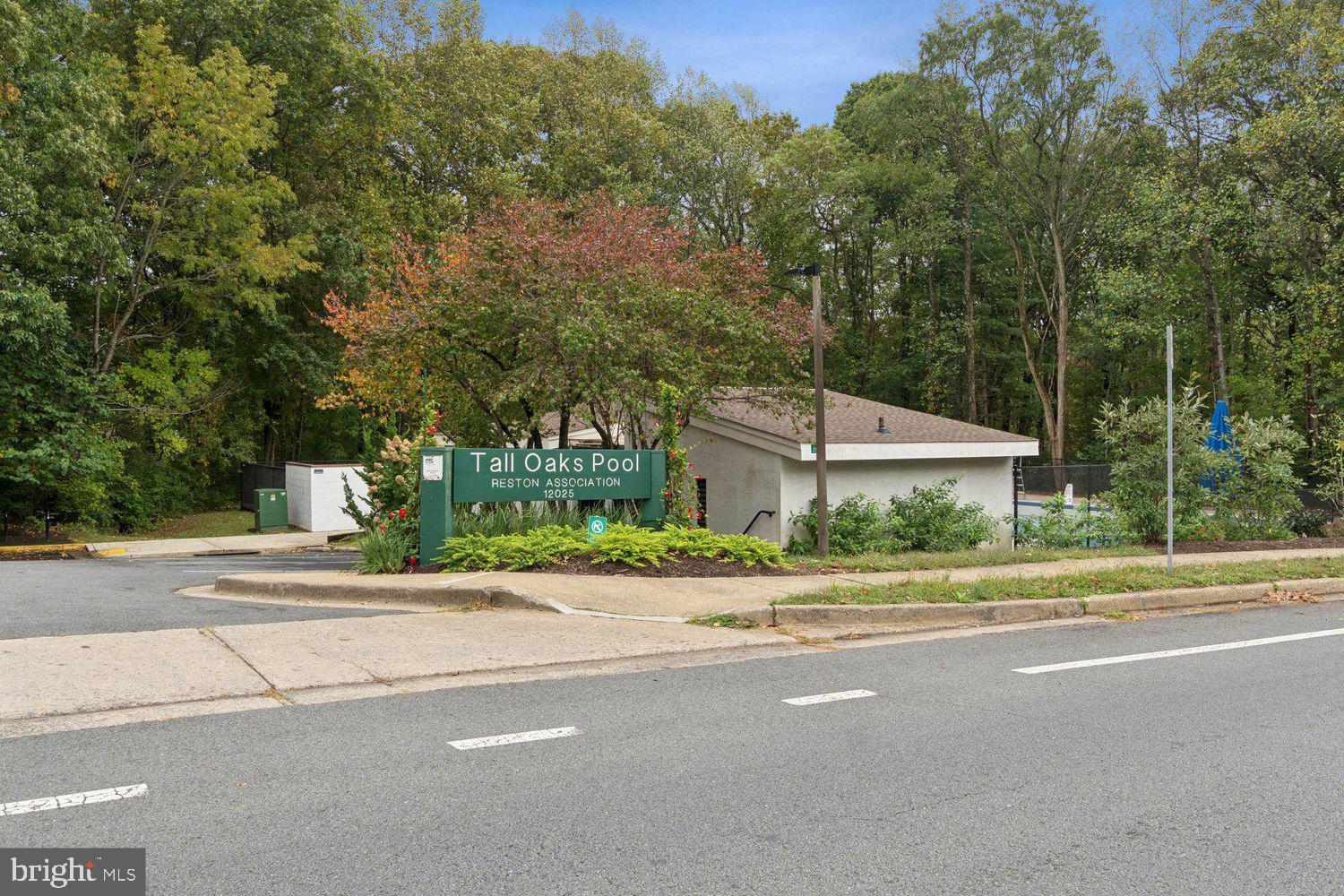 1641 Bandit Loop Reston, VA 20190 - Photo 39 of 48