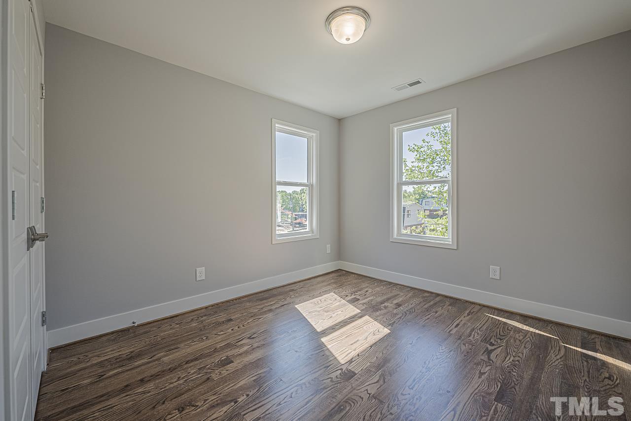 529 Bragg Street Raleigh, NC 27601 - Photo 23 of 30