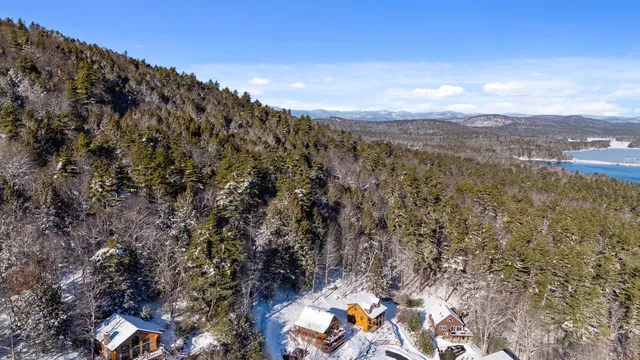 $995,000 | 14 Trailside Way, Unit 14, Bridgton, ME 04009