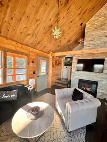 $995,000 | 14 Trailside Way, Unit 14, Bridgton, ME 04009