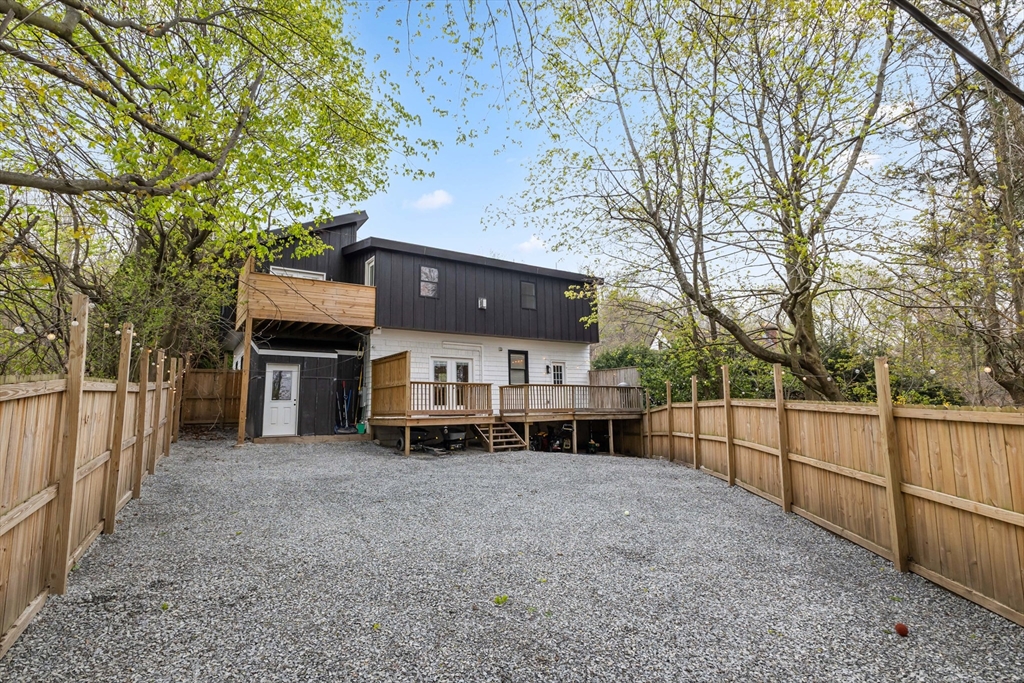 335 Salisbury Street Worcester, MA 01609 - Photo 33 of 33