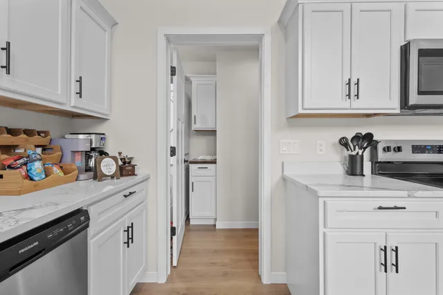 $840,000 | W5070 West Long Lake Road, Waupaca, WI 54981