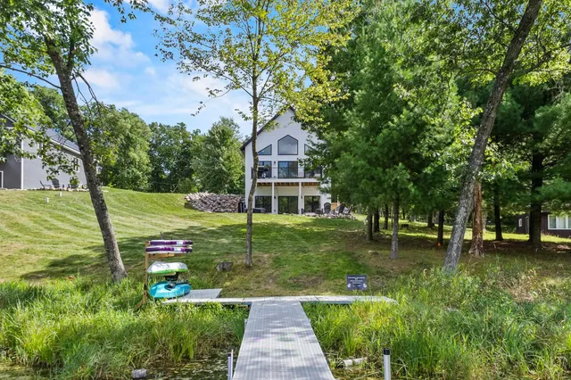 $840,000 | W5070 West Long Lake Road, Waupaca, WI 54981