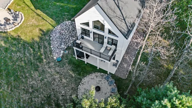 $840,000 | W5070 West Long Lake Road, Waupaca, WI 54981