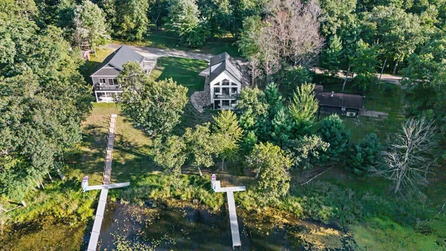 $840,000 | W5070 West Long Lake Road, Waupaca, WI 54981