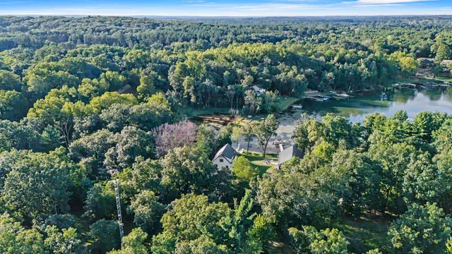 $840,000 | W5070 West Long Lake Road, Waupaca, WI 54981