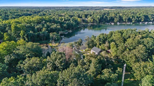 $840,000 | W5070 West Long Lake Road, Waupaca, WI 54981
