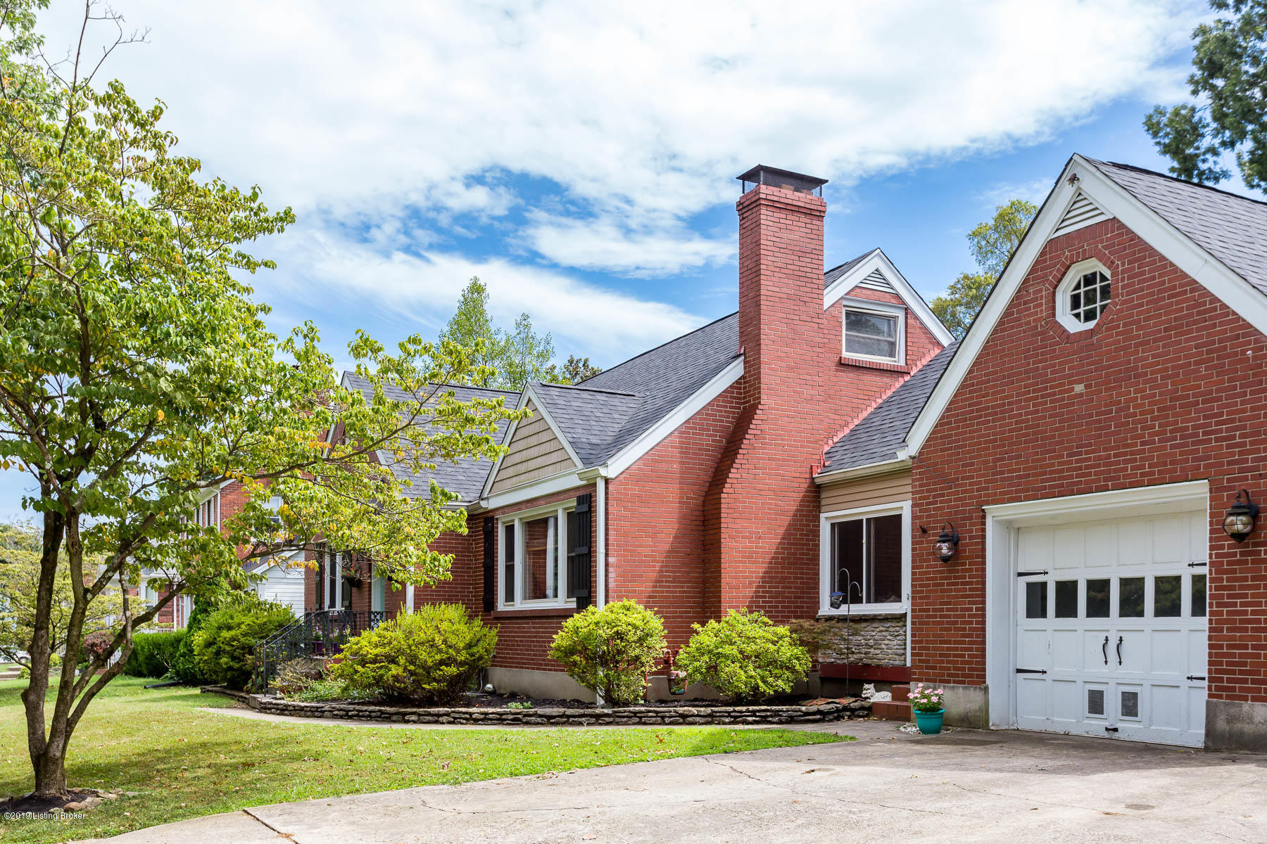 3232 Cross Bill Road Louisville, KY 40213 - Photo 2 of 39 0023232 Cross Bill Rd - INTERNET