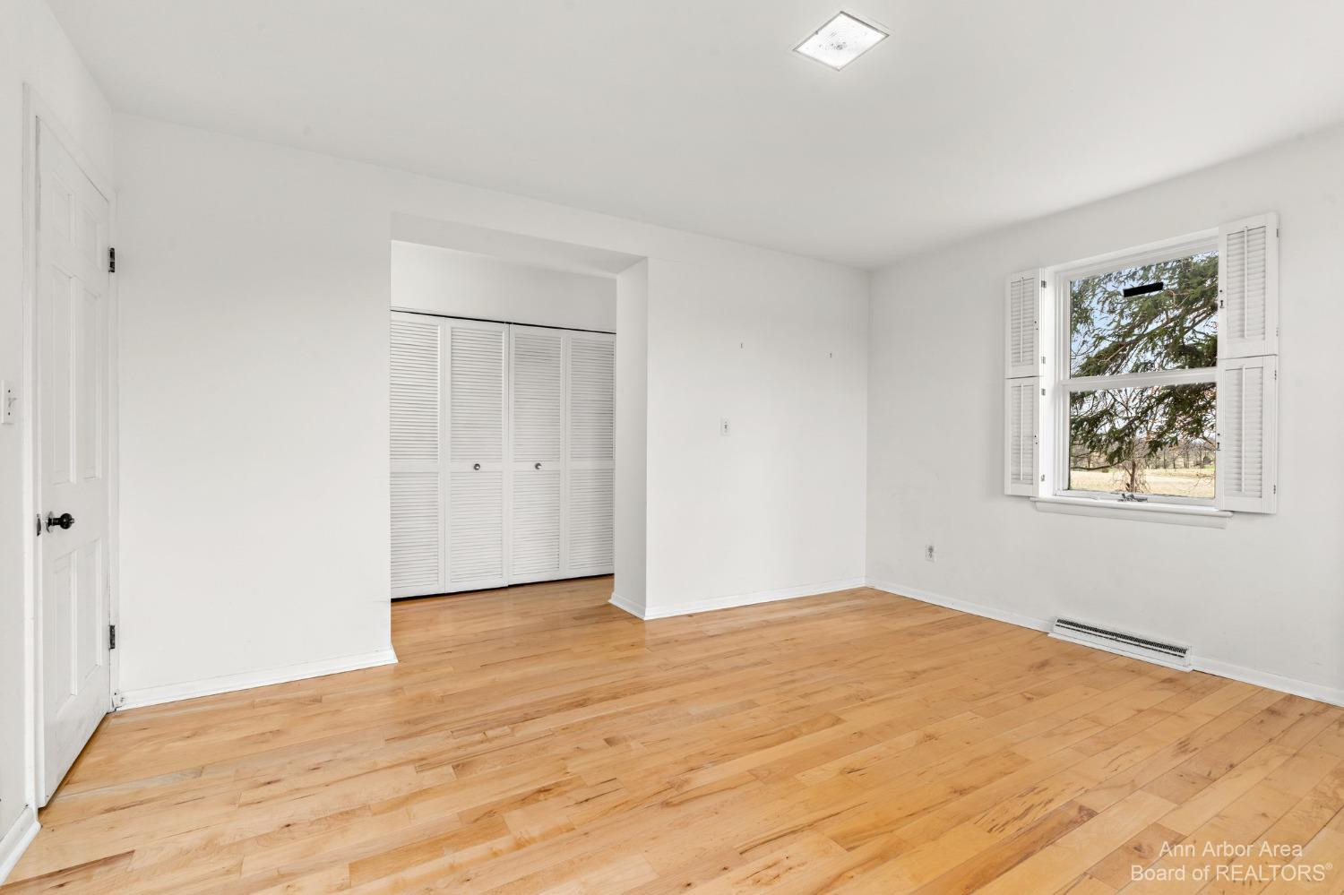 5185 Zeeb Road Dexter, MI 48130 - Photo 14 of 78 Photo 14