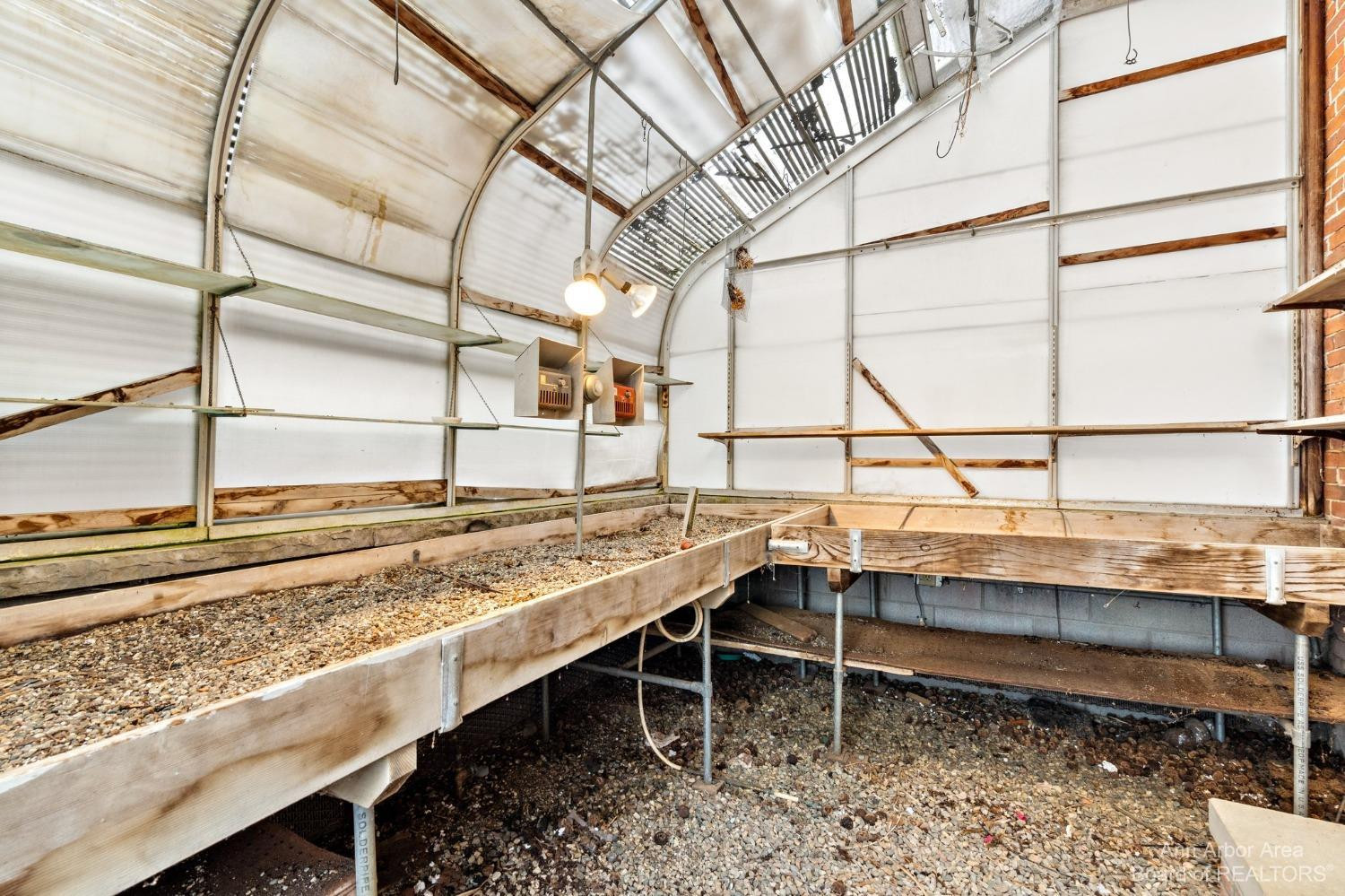 5185 Zeeb Road Dexter, MI 48130 - Photo 20 of 78 Green house