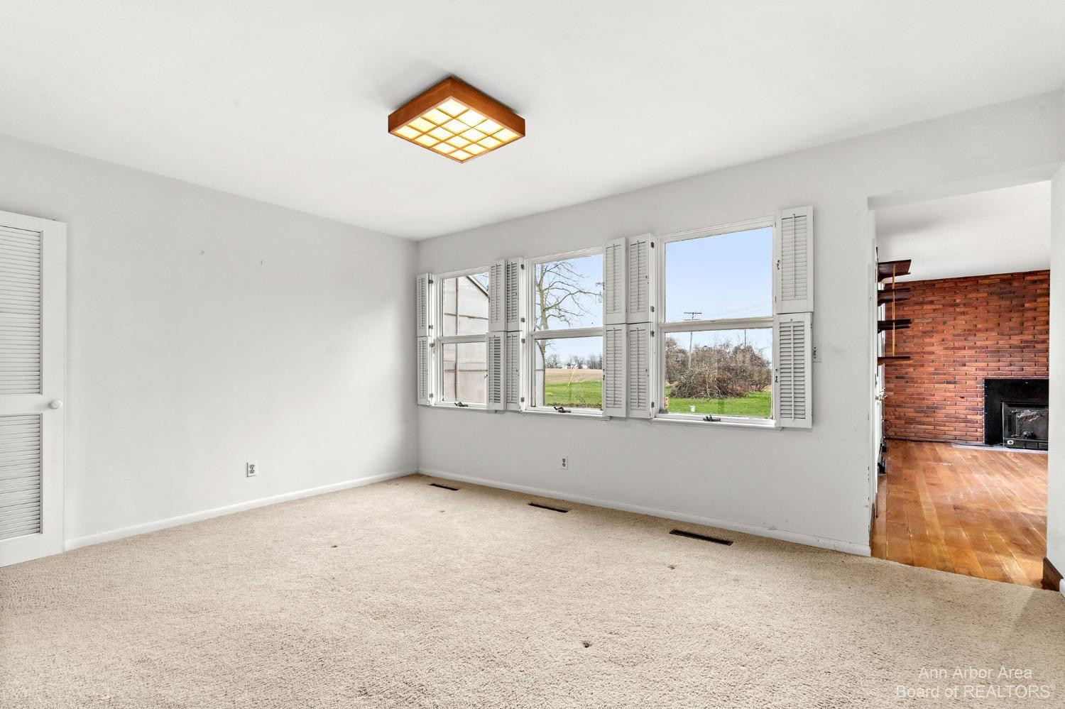 5185 Zeeb Road Dexter, MI 48130 - Photo 22 of 78 Dining room