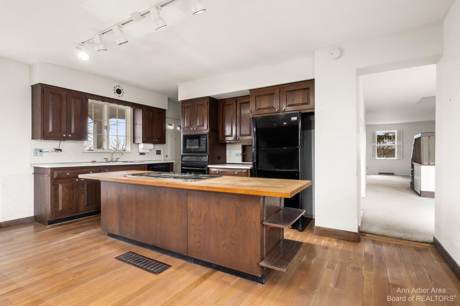 5185 Zeeb Road Dexter, MI 48130 - Photo 25 of 78 Photo 25