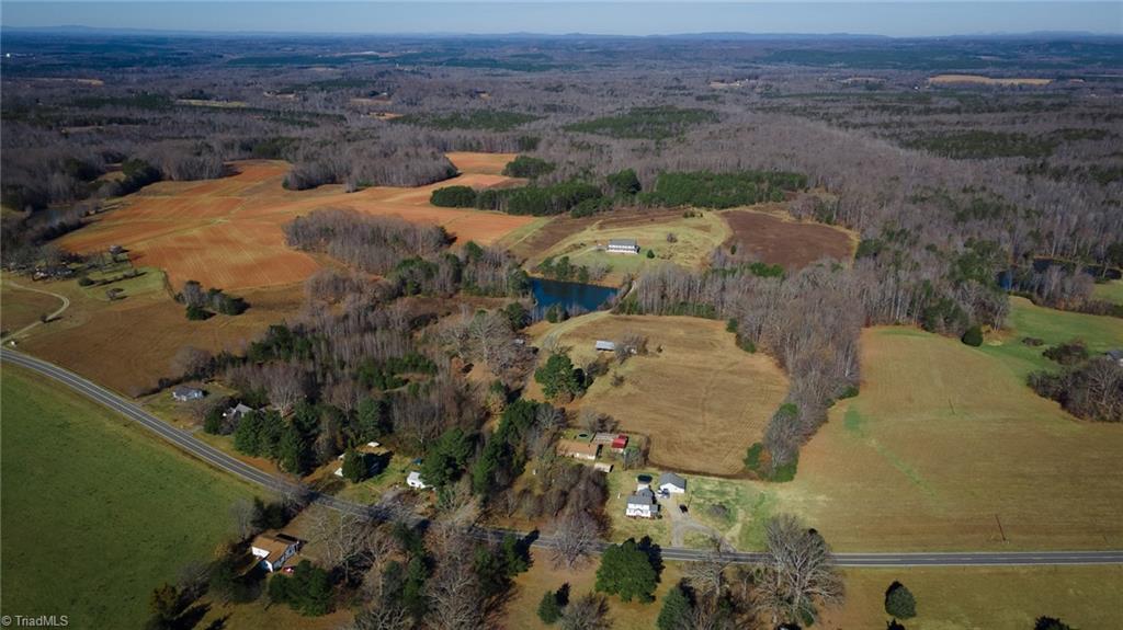7791 Highway 700 Ruffin, NC 27326 - Photo 5 of 44