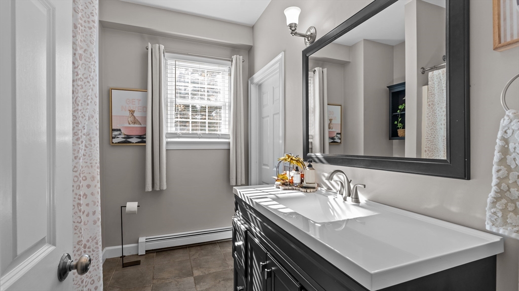 394 Mohawk Road Raynham, MA 02767 - Photo 18 of 42