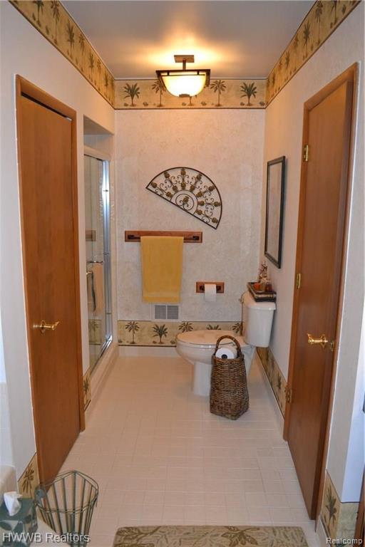 3424 Wedgewood Drive Rochester Hills, MI 48306 - Photo 21 of 43