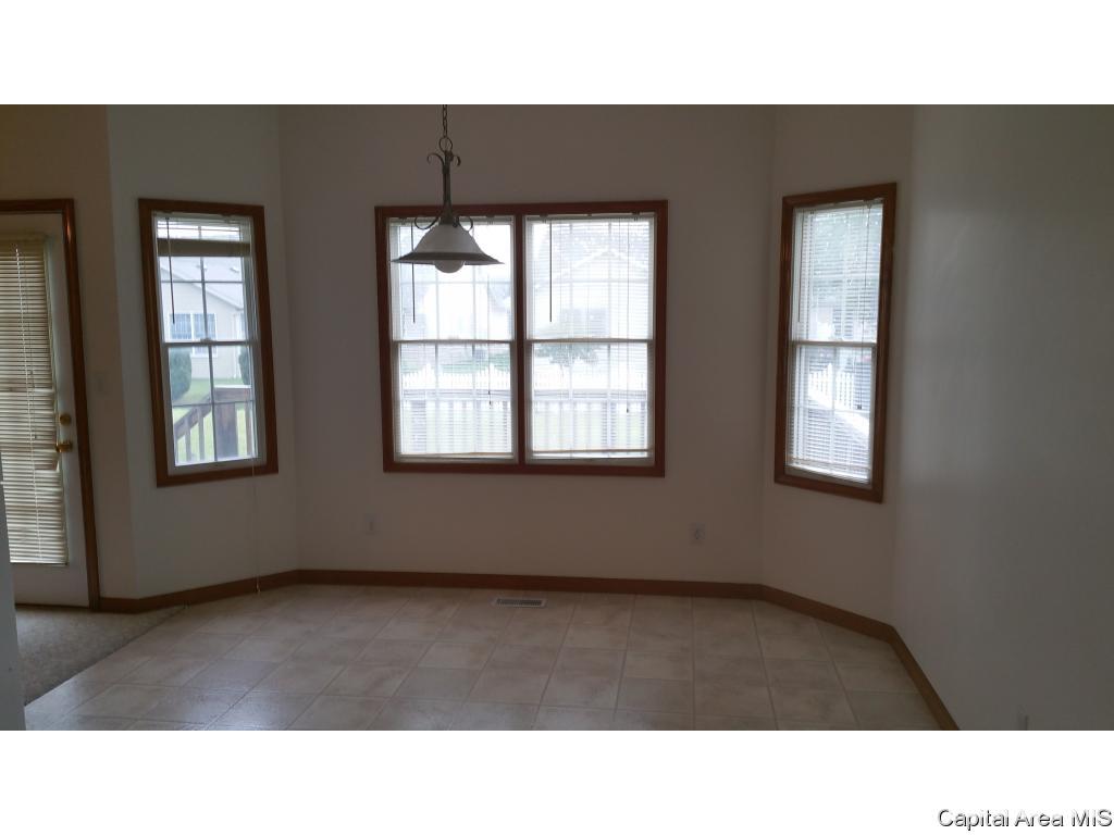3908 Huxley Drive Springfield, IL 62711 - Photo 8 of 22 Gallery Image 8
