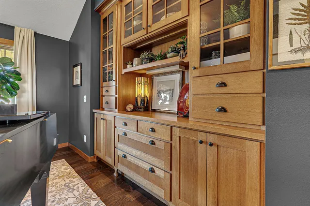 $675,000 | 1021 21st Avenue North, Sartell, MN 56377