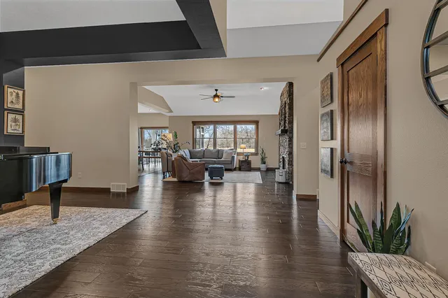 $675,000 | 1021 21st Avenue North, Sartell, MN 56377