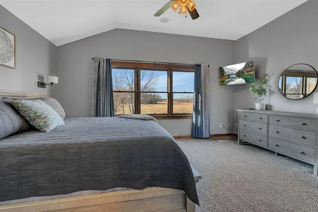 $675,000 | 1021 21st Avenue North, Sartell, MN 56377