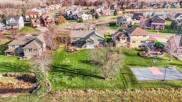 $675,000 | 1021 21st Avenue North, Sartell, MN 56377