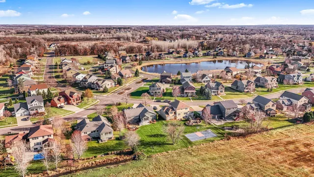 $675,000 | 1021 21st Avenue North, Sartell, MN 56377