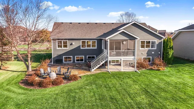 $675,000 | 1021 21st Avenue North, Sartell, MN 56377