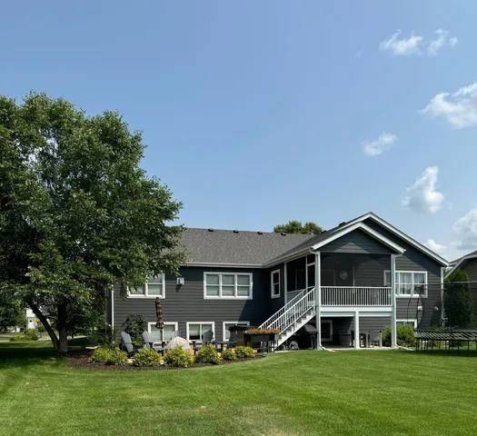 $675,000 | 1021 21st Avenue North, Sartell, MN 56377