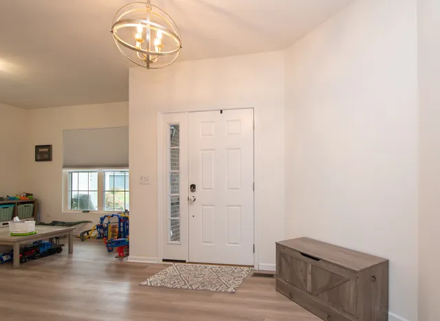a view of livingroom with furniture and windows