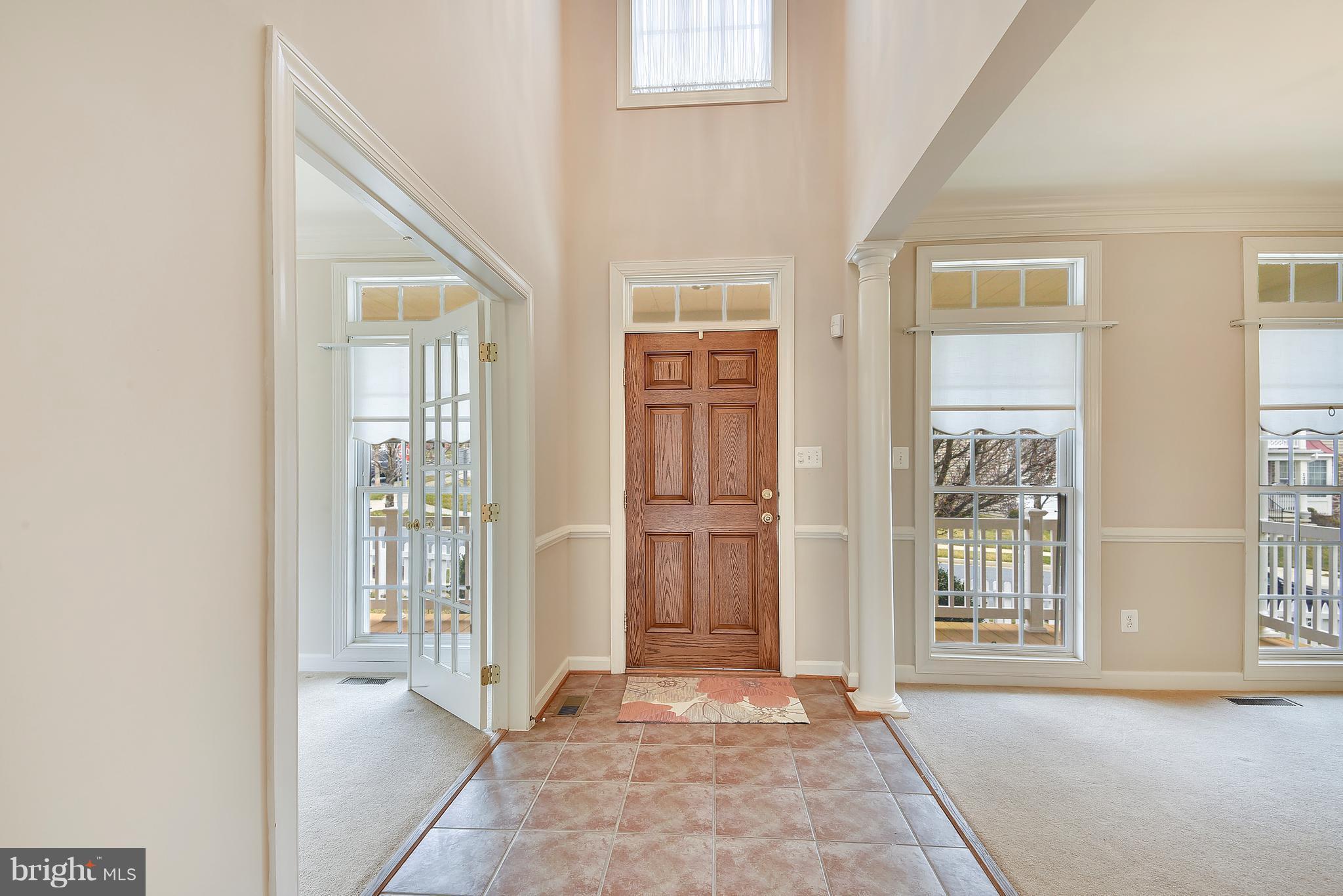 12318 Cypress Spring Road Clarksburg, MD 20871 - Photo 3 of 30 STUNNING ENTRANCE