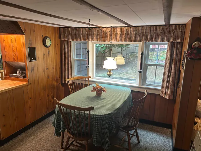 $319,000 | 184 Hazen Street, Hartford, VT 05001