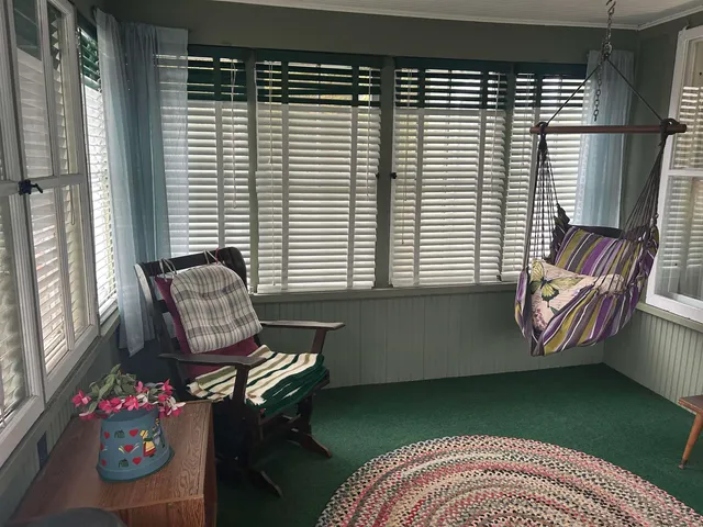 $299,500 | 184 Hazen Street, Hartford, VT 05001