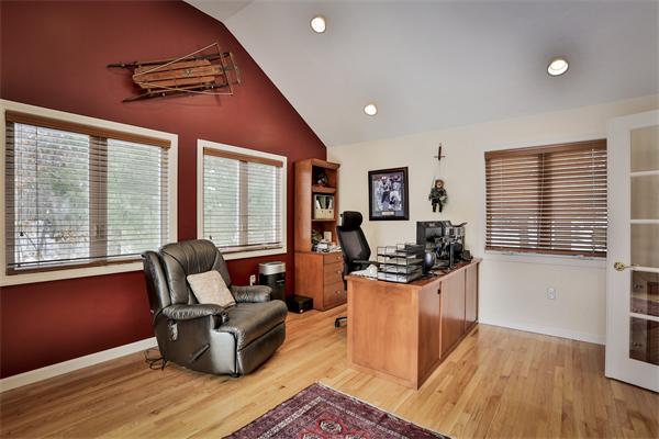 147 Hollytree Road Stoughton, MA 02072 - Photo 8 of 25 Gallery Image 8