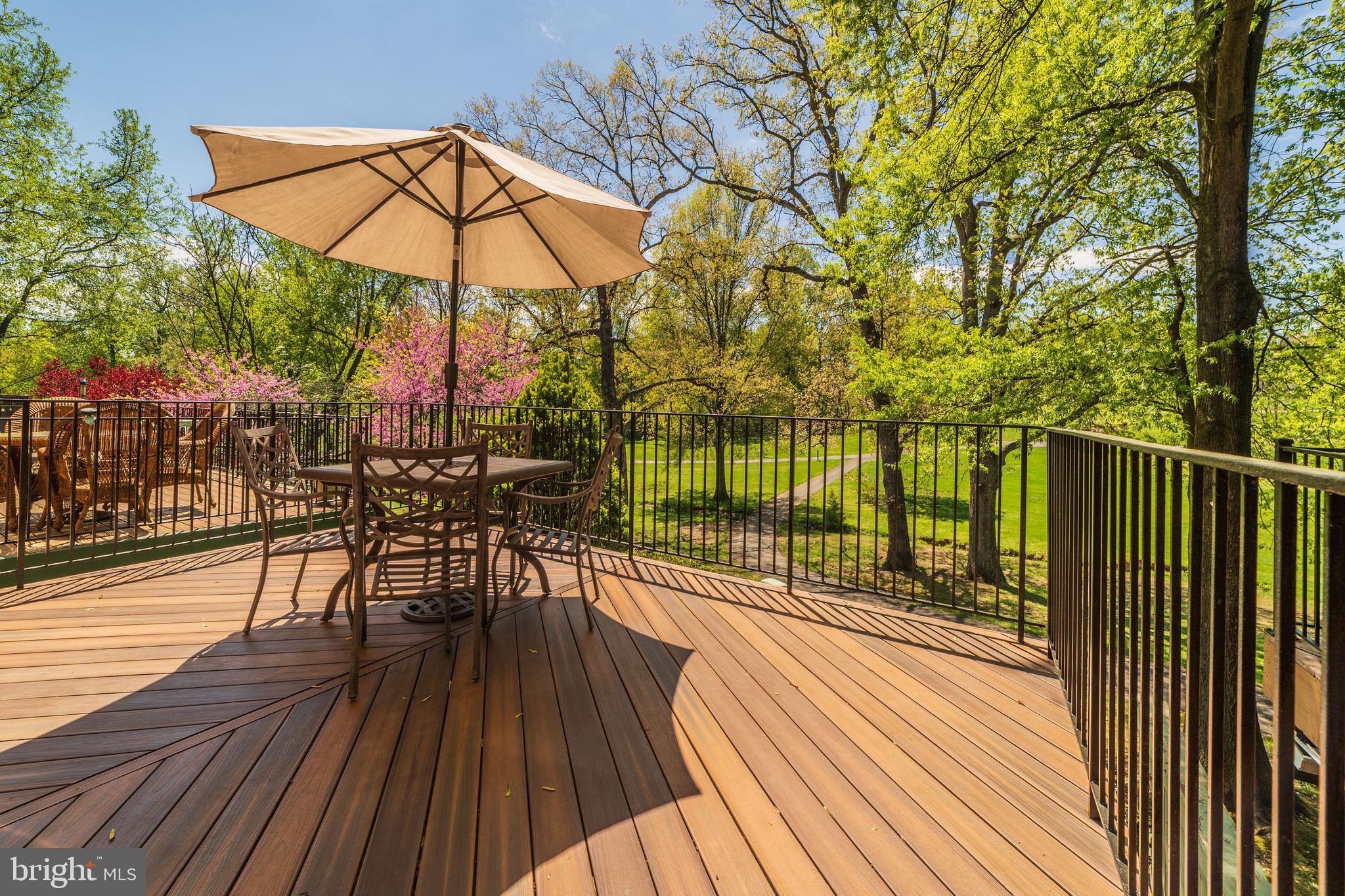 2124 Golf Course Drive Reston, VA 20191 - Photo 12 of 35 Gallery Image 12