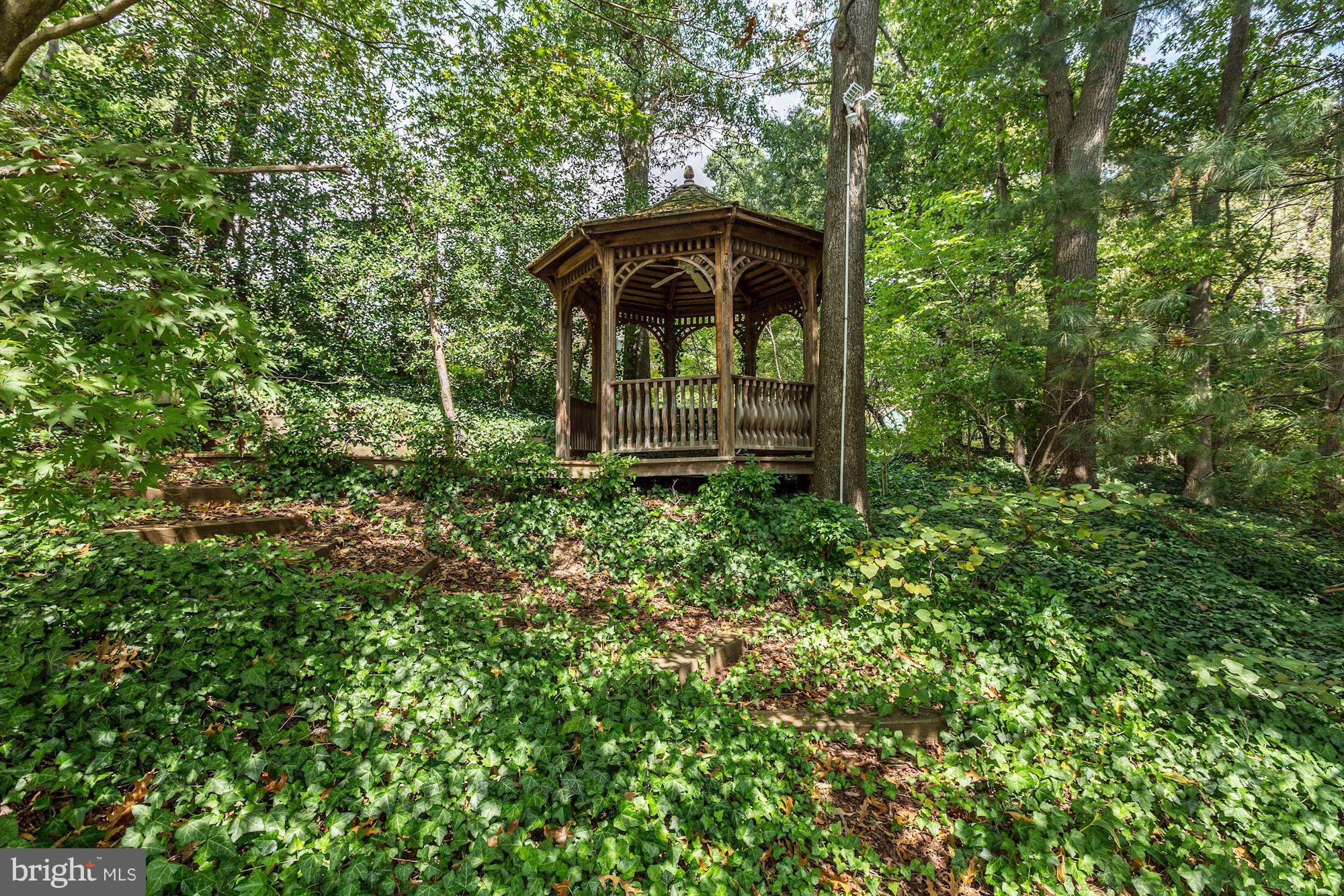 1806 Courtland Road Alexandria, VA 22306 - Photo 27 of 30 Peaceful, Private Setting Surrounded in Nature