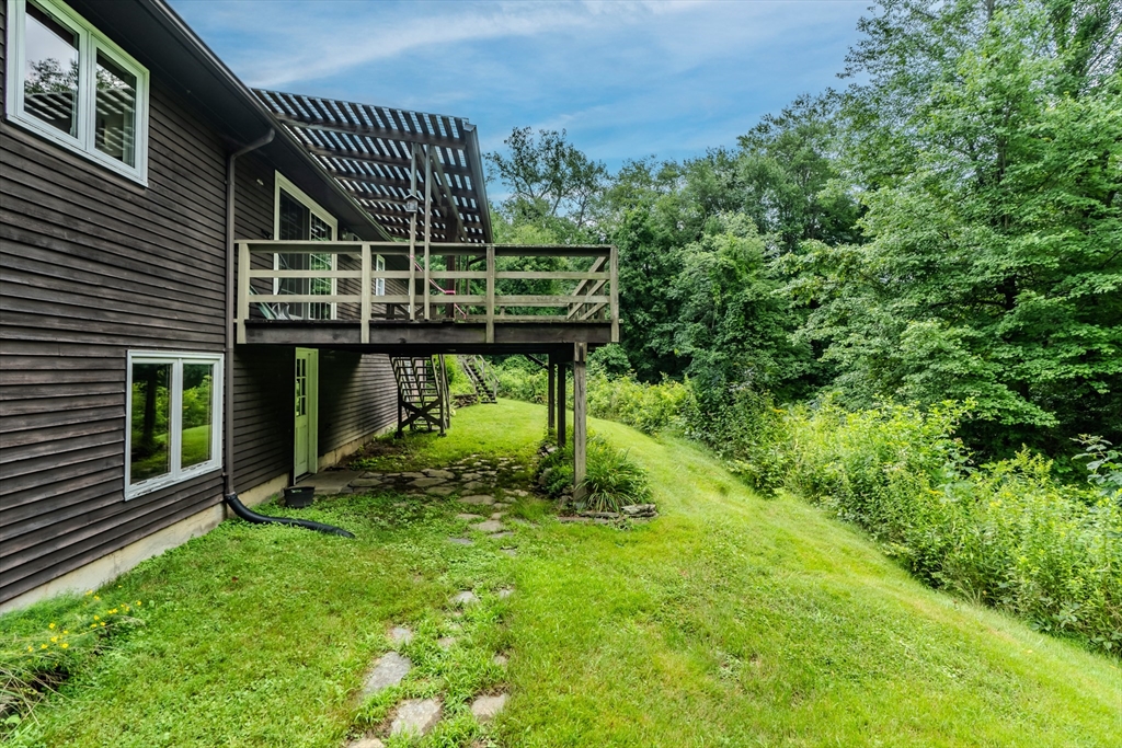 261 Bay Road Hadley, MA 01035 - Photo 13 of 42 Gallery Image 13