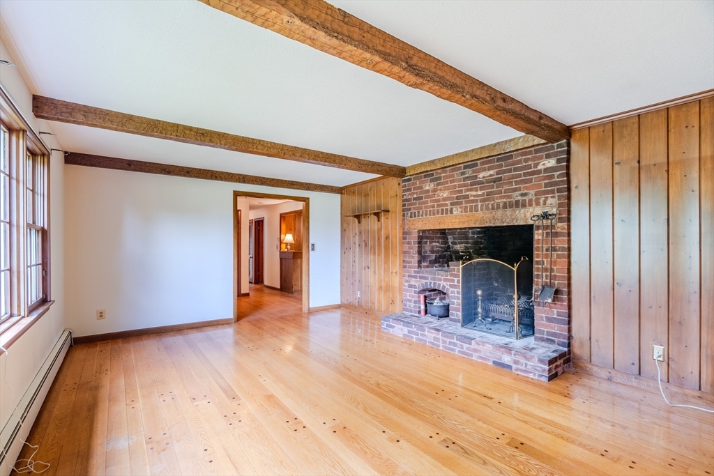 261 Bay Road Hadley, MA 01035 - Photo 20 of 42 Gallery Image 20
