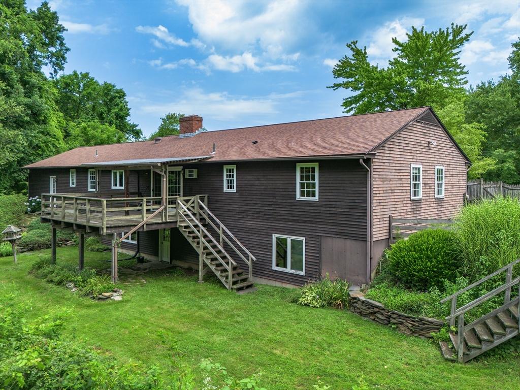 261 Bay Road Hadley, MA 01035 - Photo 3 of 42 Gallery Image 3