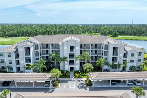 $2,700 | 17704 Gawthrop Drive, Unit 102, Bradenton, FL 34211