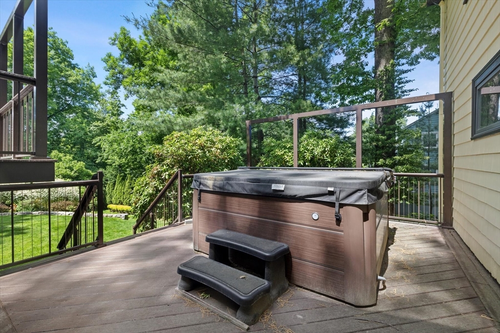 9 Plymouth Road Winchester, MA 01890 - Photo 31 of 37