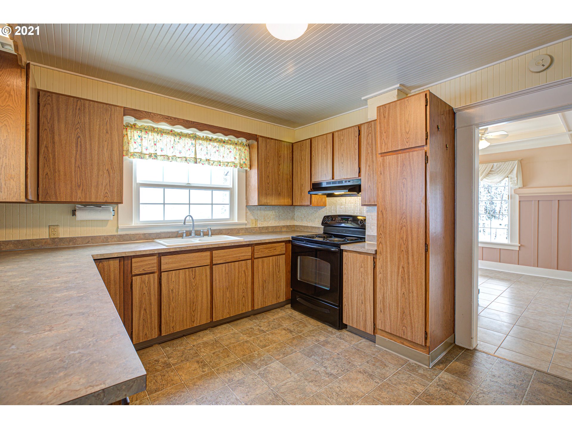 25381 Warren Road Rainier, OR 97048 - Photo 11 of 26