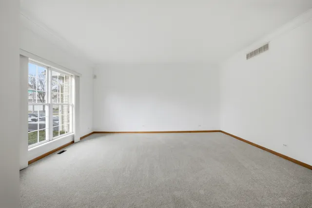 $549,999 | 2812 Stuart Kaplan Court, Aurora, IL 60503